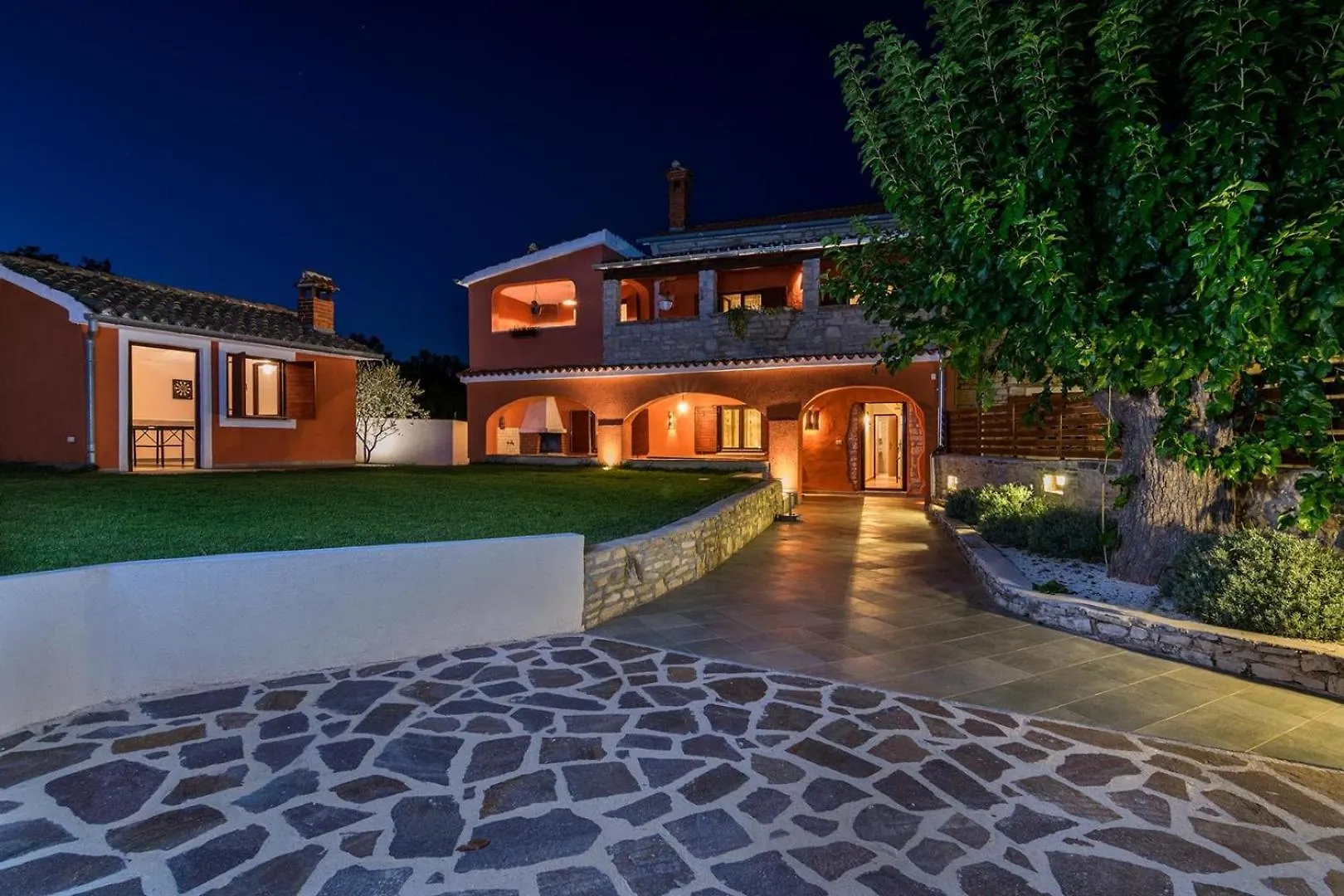 Villa Prisedi Rakalj 0*,  Kroatië